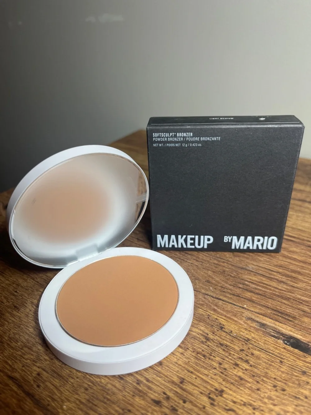 Makeup By Mario SoftSculpt Bronzer - Light Medium